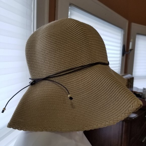 Hat - Picture 6 of 6